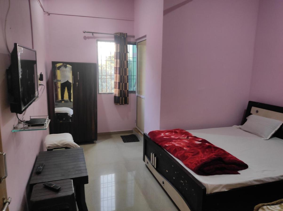 Vrundavan Home Stay And Village Resort Kevadia Exterior foto